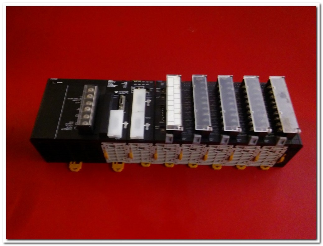 OMRON PA205R CJ1W-PA205R POWER SUPPLY UNIT GÜÇ KAYNAĞI