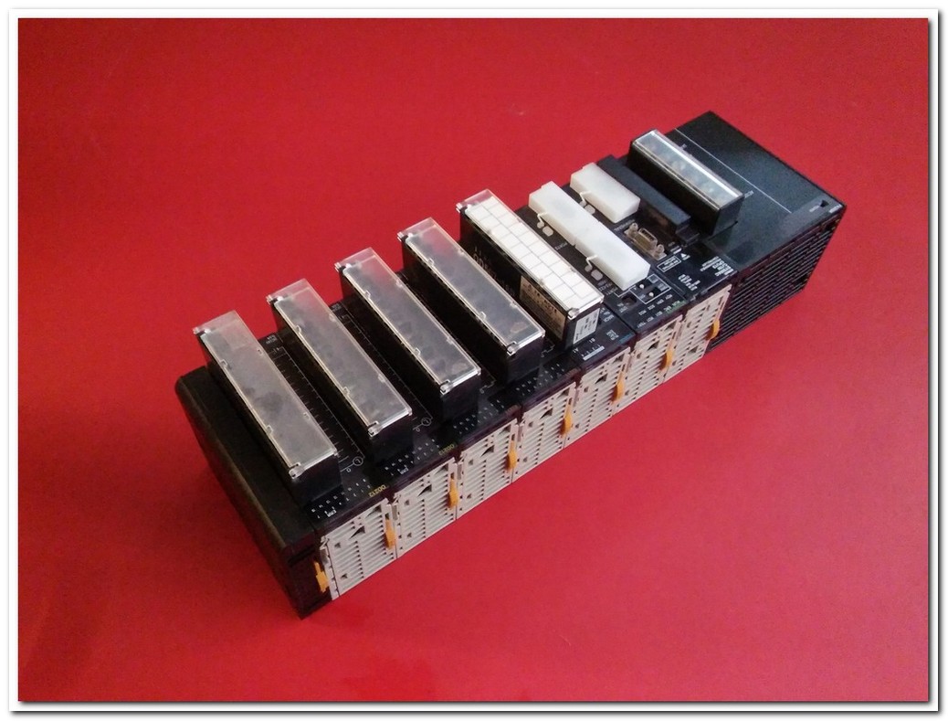 OMRON PA205R CJ1W-PA205R POWER SUPPLY UNIT GÜÇ KAYNAĞI