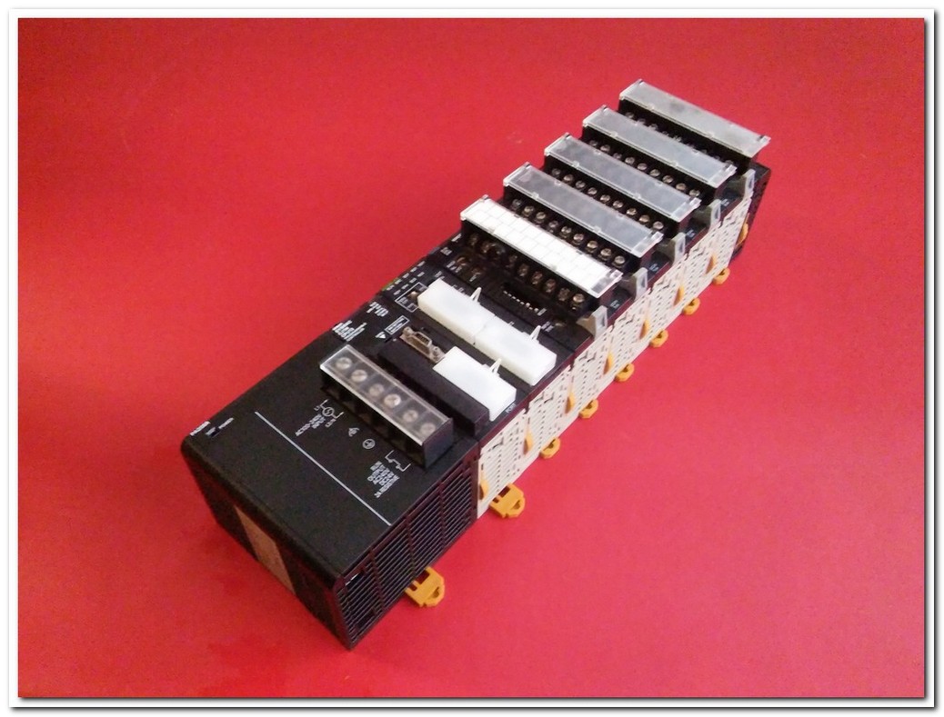 OMRON PA205R CJ1W-PA205R POWER SUPPLY UNIT GÜÇ KAYNAĞI