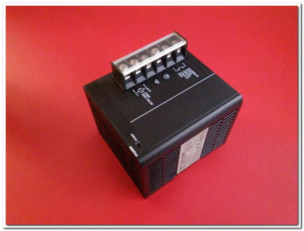 OMRON PA205R CJ1W-PA205R POWER SUPPLY UNIT GÜÇ KAYNAĞI