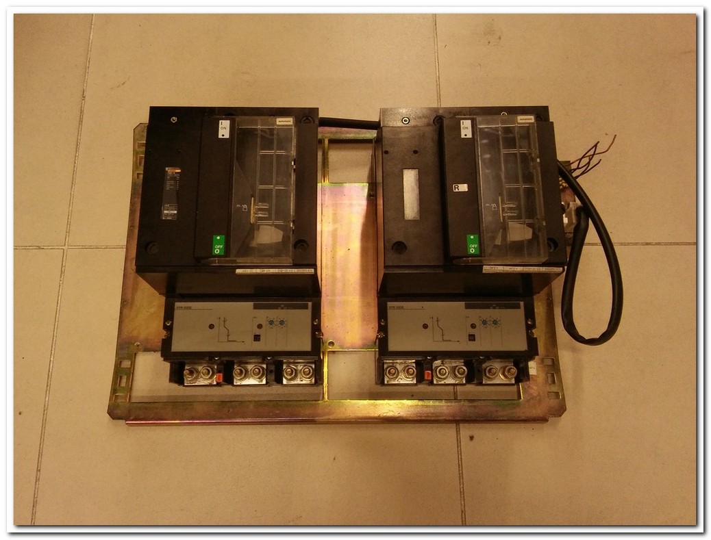 MERLİN GERİN C801N C1001H C1251 H 800-1250A COMPACT MOTORLU TRANSFER
