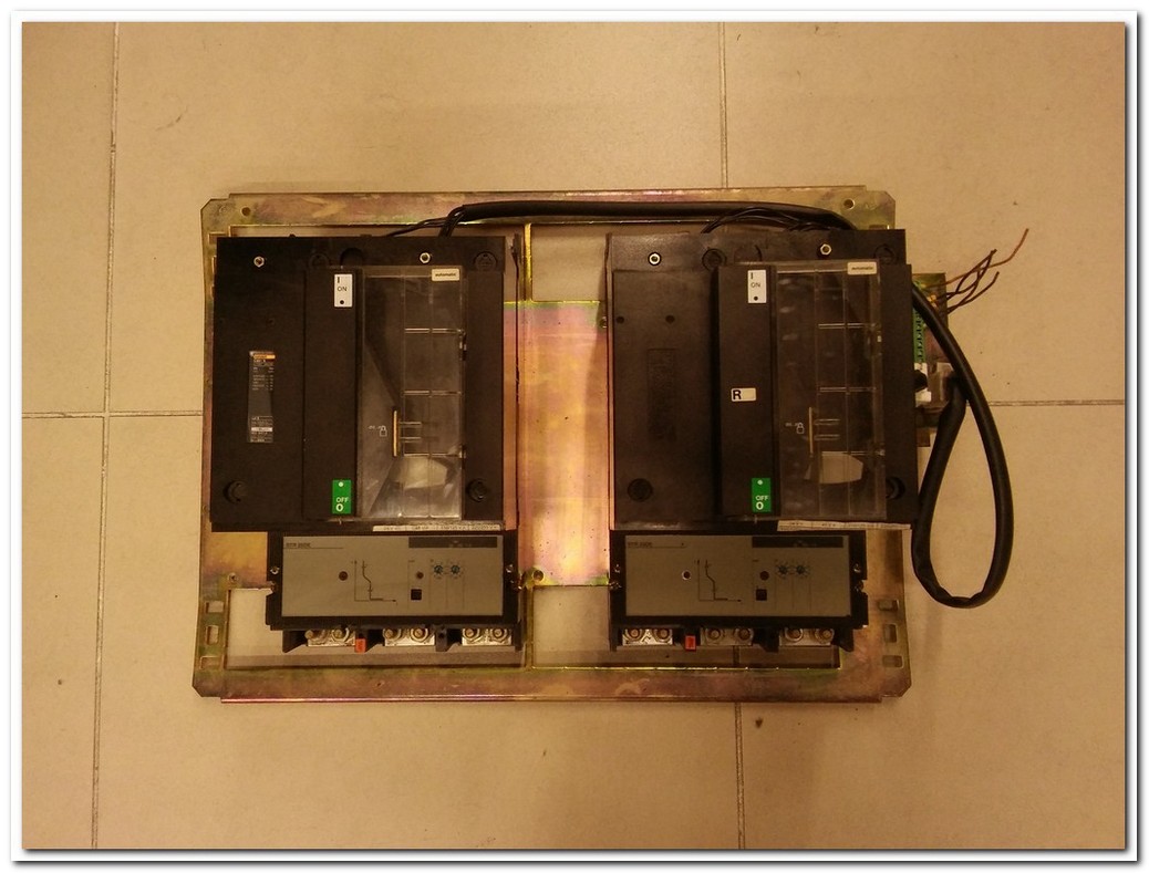 MERLİN GERİN C801N C1001H C1251 H 800-1250A COMPACT MOTORLU TRANSFER