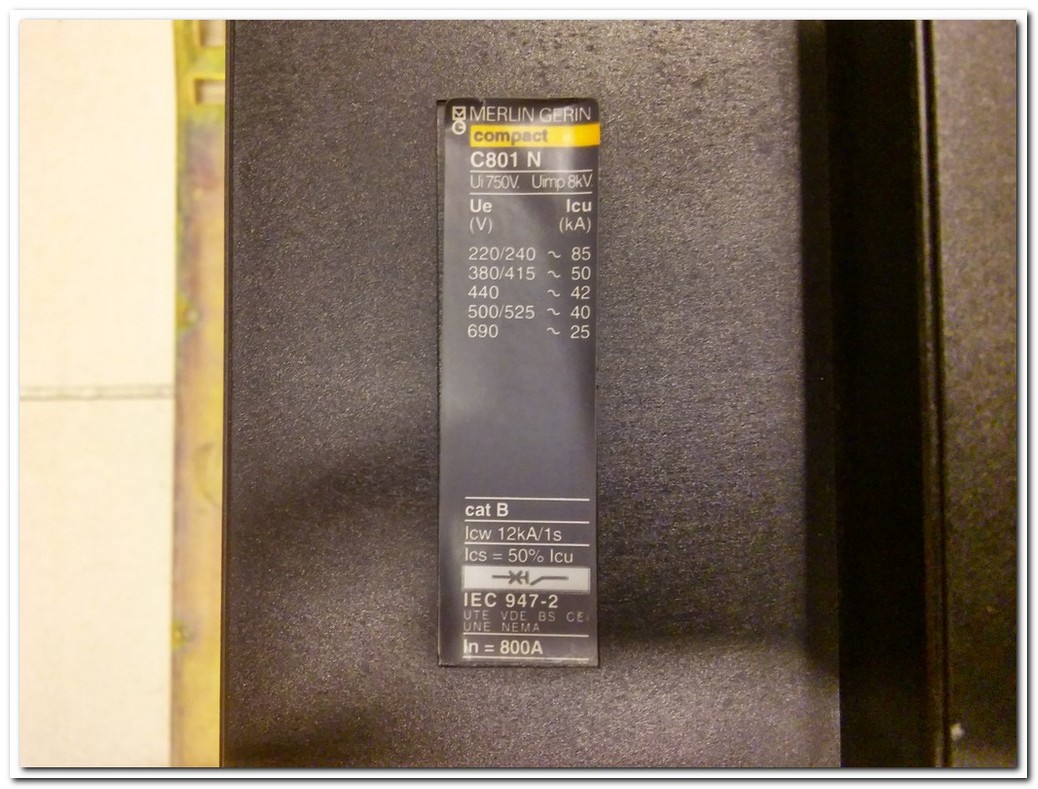 MERLİN GERİN C801N C1001H C1251 H 800-1250A COMPACT MOTORLU TRANSFER