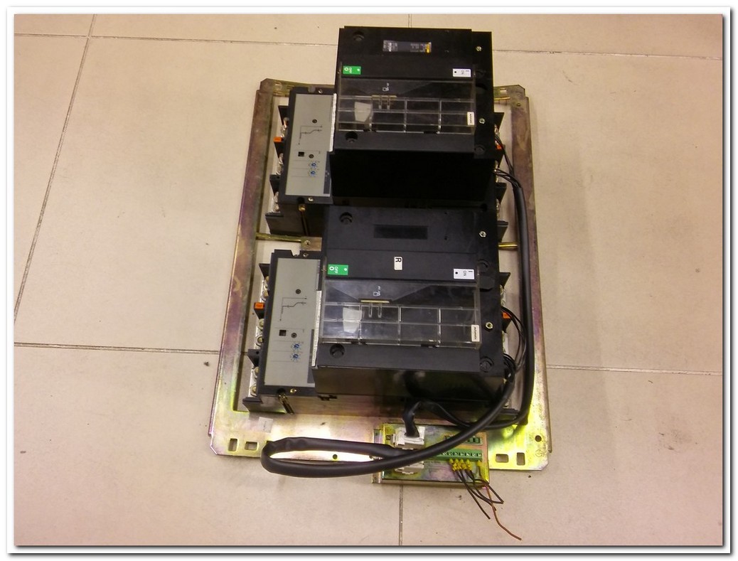 MERLİN GERİN C801N C1001H C1251 H 800-1250A COMPACT MOTORLU TRANSFER