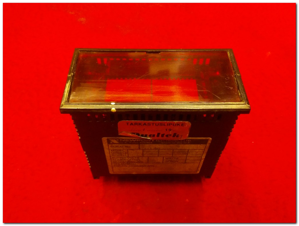 NEWPORT ELECTRONICS A201442-00 201442 PROCESS METER