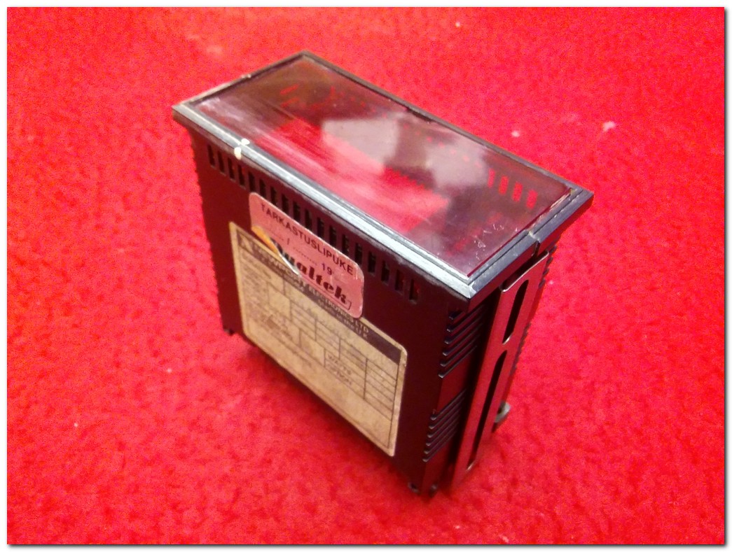 NEWPORT ELECTRONICS A201442-00 201442 PROCESS METER