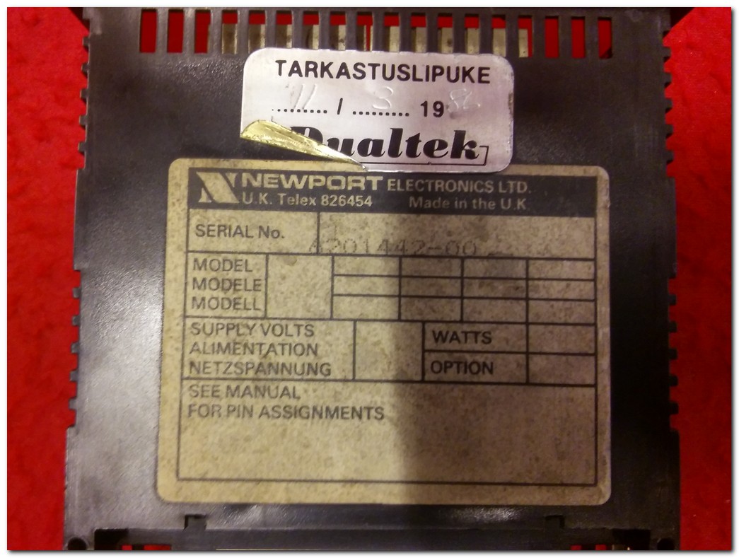 NEWPORT ELECTRONICS A201442-00 201442 PROCESS METER