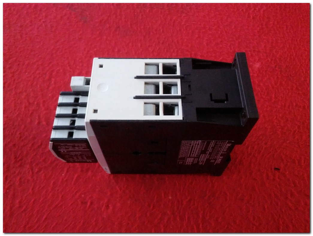 MOELLER DIL M72 DILM72 DIL M150-XHI22 13KW KONTAKTÖR