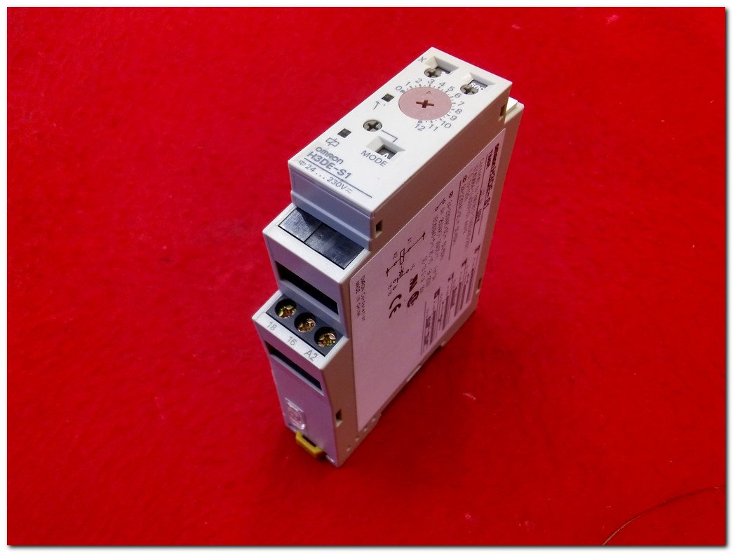 OMRON H3DE-S1 TİMER ZAMANLAYICI ÇOK FONKSİYONLU ZAMAN RÖLESİ