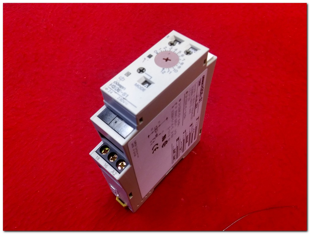 OMRON H3DE-S1 TİMER ZAMANLAYICI ÇOK FONKSİYONLU ZAMAN RÖLESİ