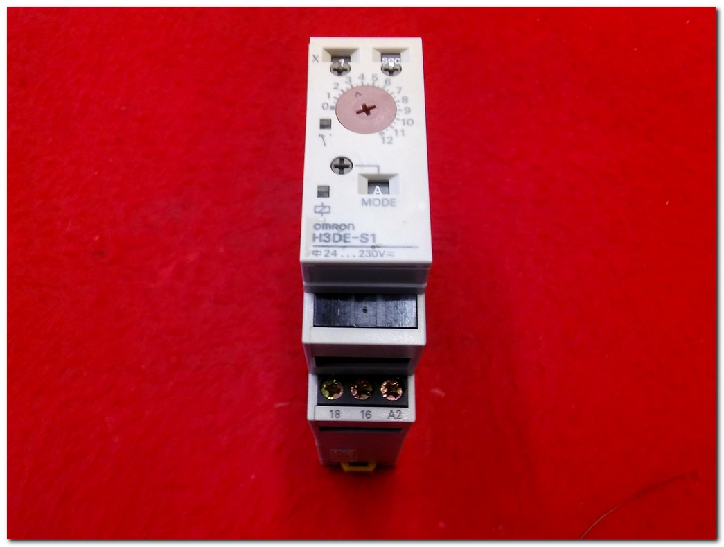 OMRON H3DE-S1 TİMER ZAMANLAYICI ÇOK FONKSİYONLU ZAMAN RÖLESİ