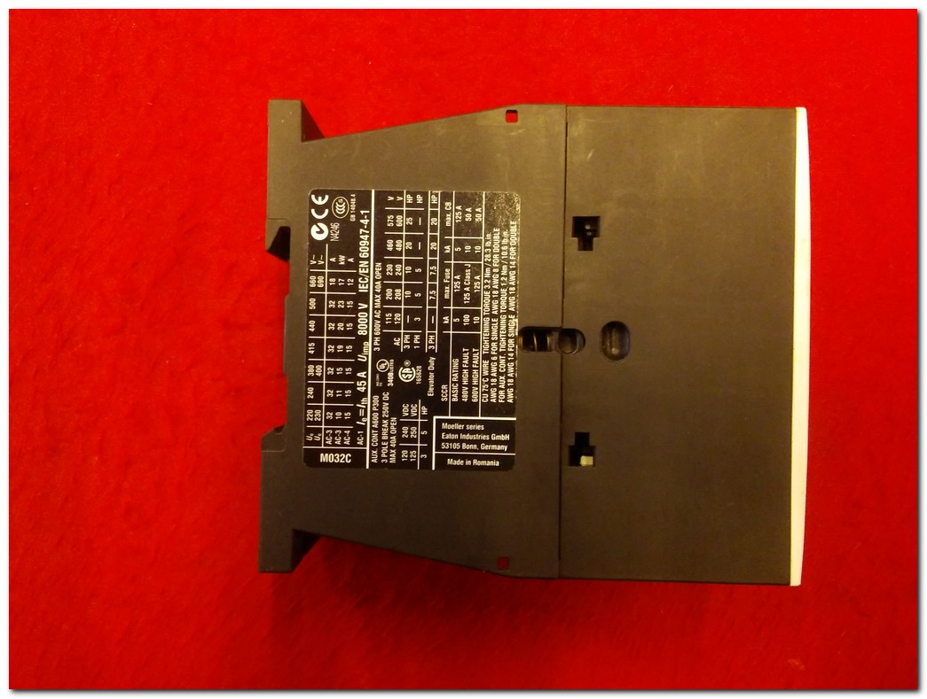 EATON MOELLER DILM32-10  DIL M32-10 XTCE032C10 DILM32-10 15KW 230-240VAC KONTAKTÖR