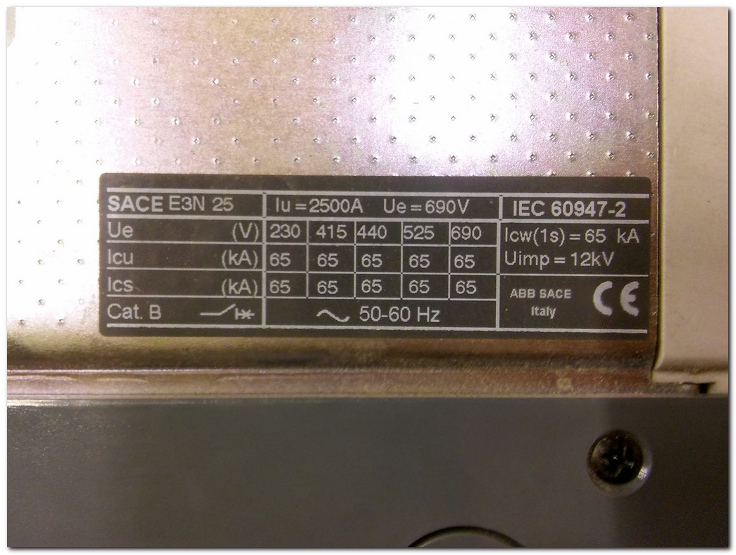ABB SACE EMAX SACE E3N 25 E3N2500PR121 1SDA056130R1 2500A MASTERPACT