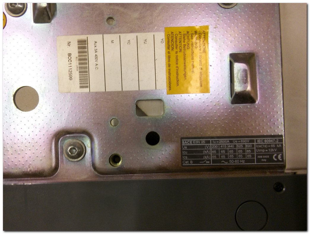 ABB SACE EMAX SACE E3N 25 E3N2500PR121 1SDA056130R1 2500A MASTERPACT