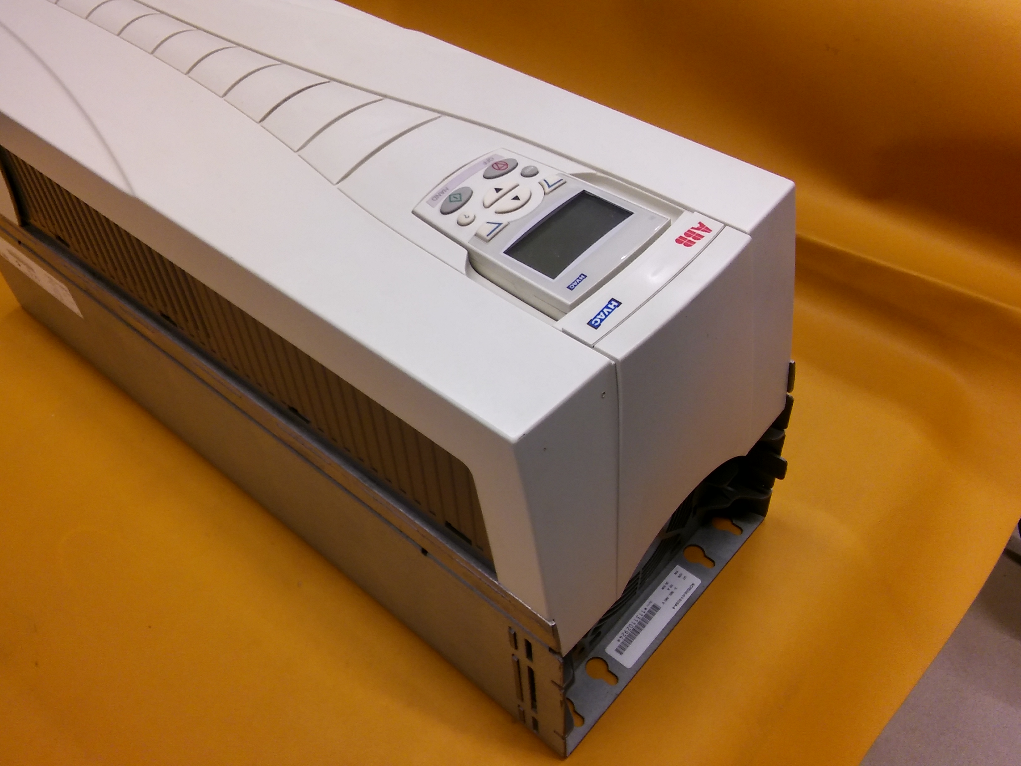 ABB ACH550-01-059A ACH550 30KW SÜRÜCÜ INVERTER DRİVE HIZ KONTROL