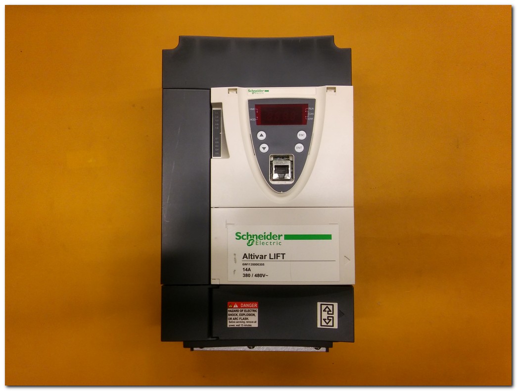SCHNEİDER ATV71LD14N4Z 5,5KW ALTİVAR LIFT SÜRÜCÜ 5,5 KW INVERTER