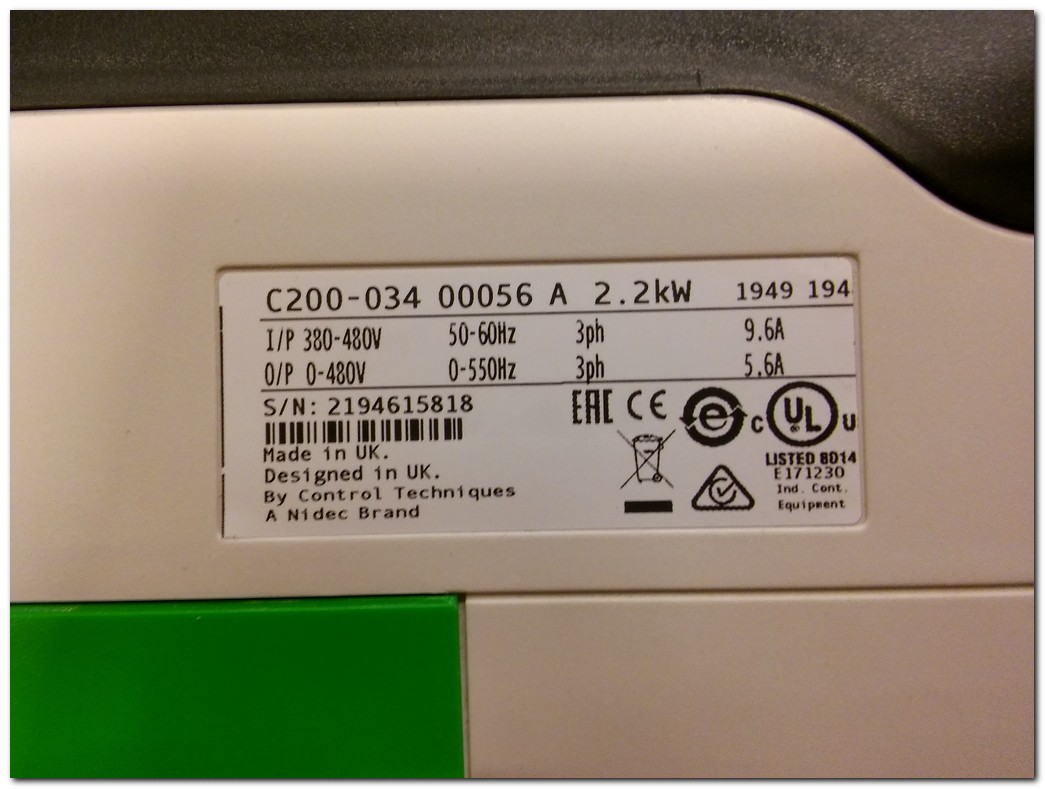 CONTROL TECHNIQUES C200-034 00056 A101 02 AB100 2,2KW SÜRÜCÜ SIFIR KUTULU COMMANDER C200 2,2 KW INVERTER