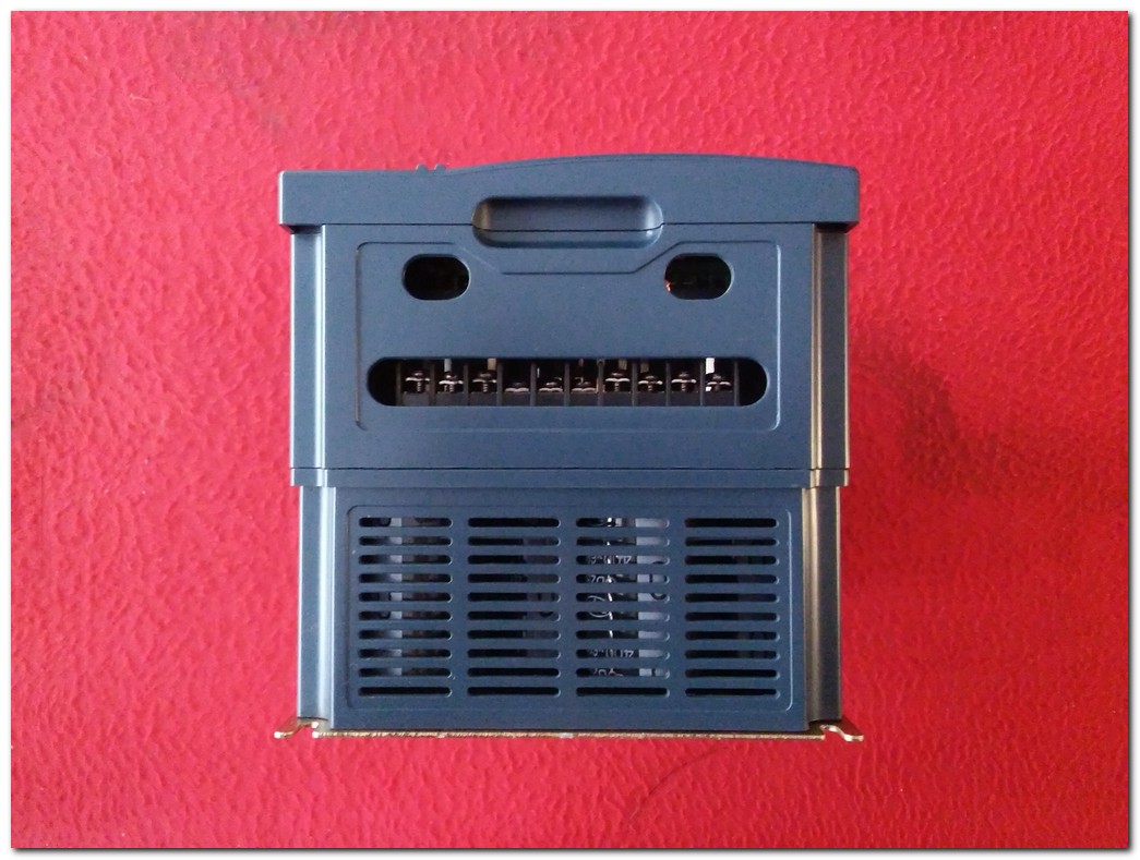 DEGDRİVE DGI1000-4T0055G DGI1000-4T0075P 7,5 KW SÜRÜCÜ DGI1000-4T0055G-0075P 7,5 KW INVERTER