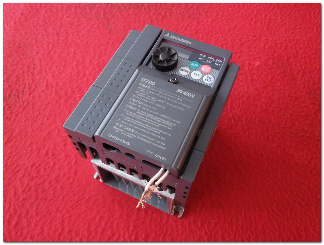 MITSUBISHI FR-D740-036-EC 1,5KW SÜRÜCÜ D700 1,5 KW INVERTER
