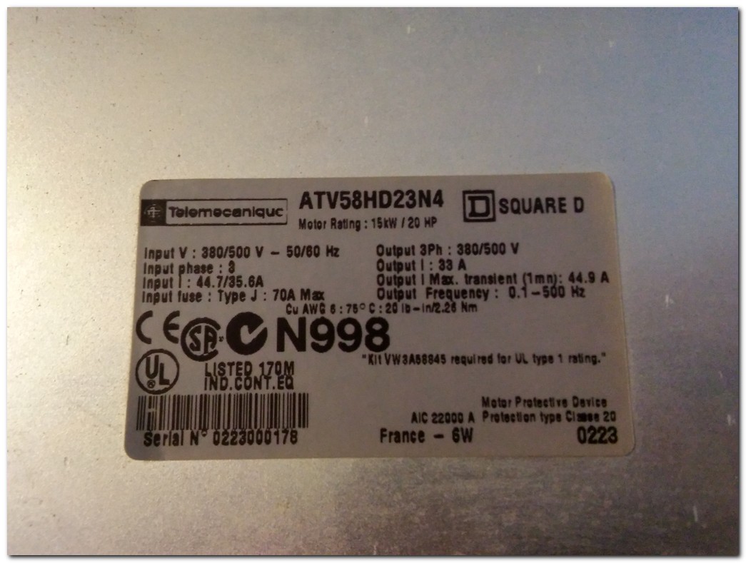TELEMECANIQUE ATV58HD23N4 15KW SÜRÜCÜ SQUARE D ALTİVAR 58 ATV58 15 KW INVERTER