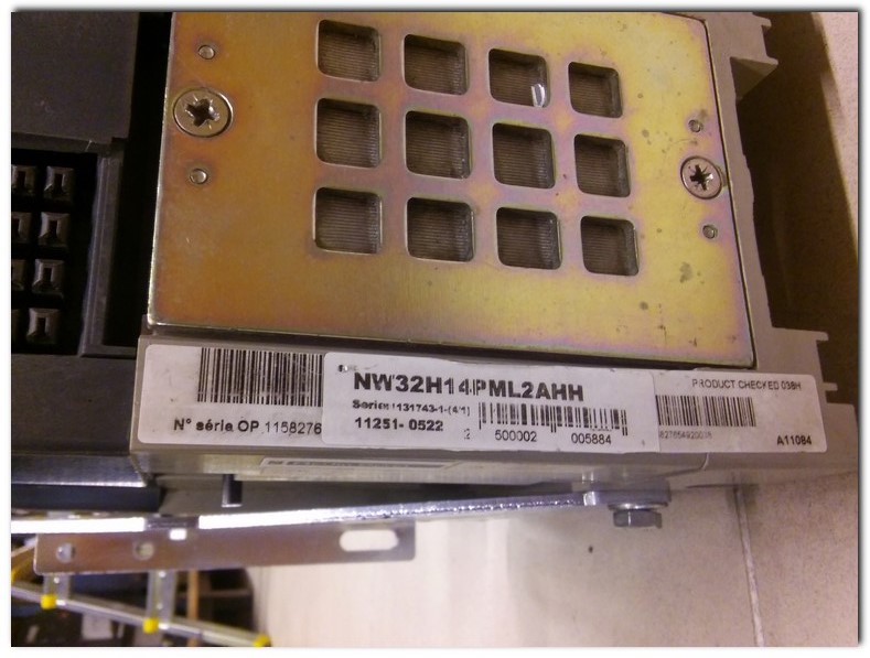 MERLİN GERİN NW32 H1 NW32H1 MİCROLOGİC 6,0 E 3200A MASTERPACT NW32H14PML2AHH MASTERPACT