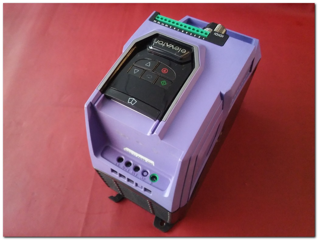 INVERTEK ODL-2-34075-3KF42-SN 7,5KW ASANSÖR SÜRÜCÜ VE ENKODER MODÜLÜ OPTIDRIVE P2 ELEVATOR 7,5 KW INVERTER