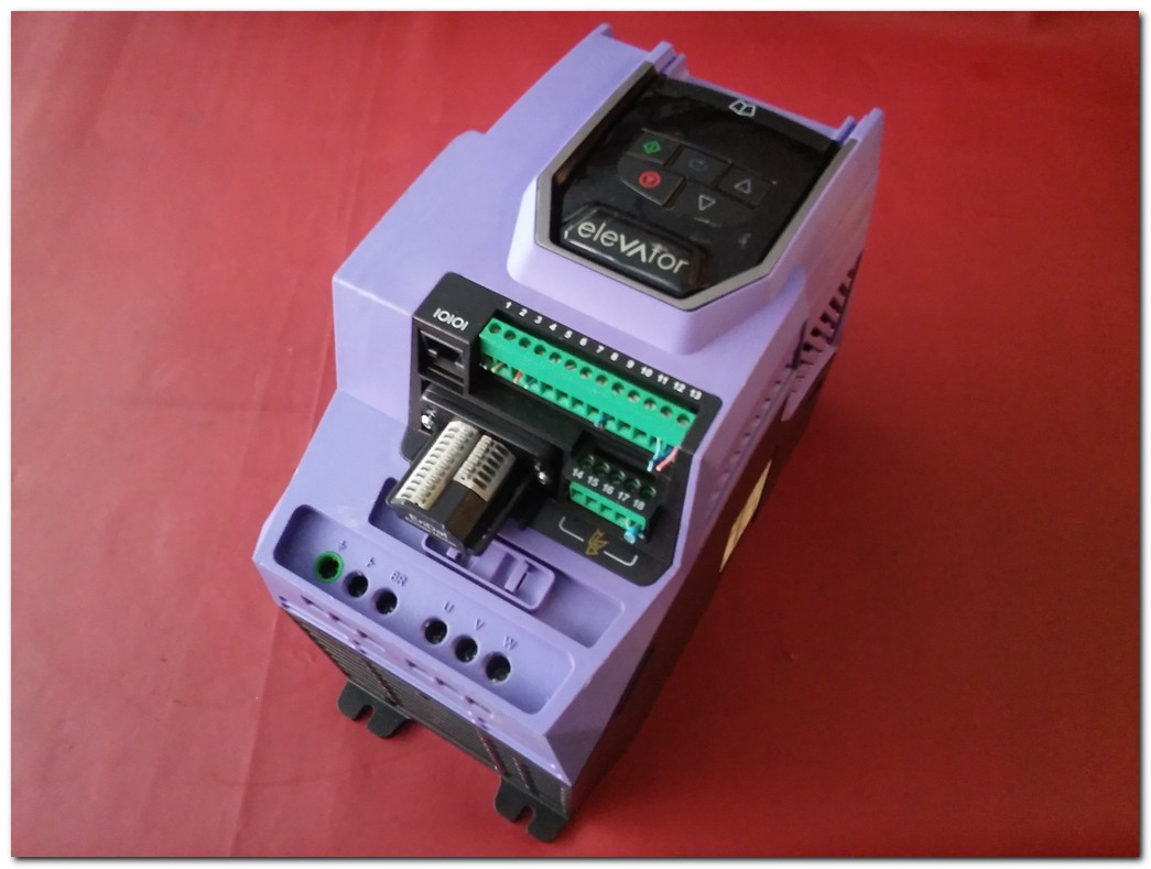INVERTEK ODL-2-34075-3KF42-SN 7,5KW ASANSÖR SÜRÜCÜ VE ENKODER MODÜLÜ OPTIDRIVE P2 ELEVATOR 7,5 KW INVERTER