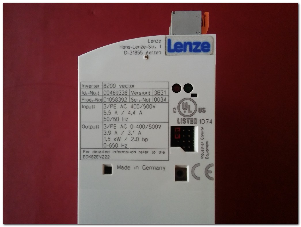 LENZE E82EV152_4C200 E82EV152-4C200 E82EV152_4C E82EV152-4C 1,5KW SÜRÜCÜ 8200 1,5KW E82EV