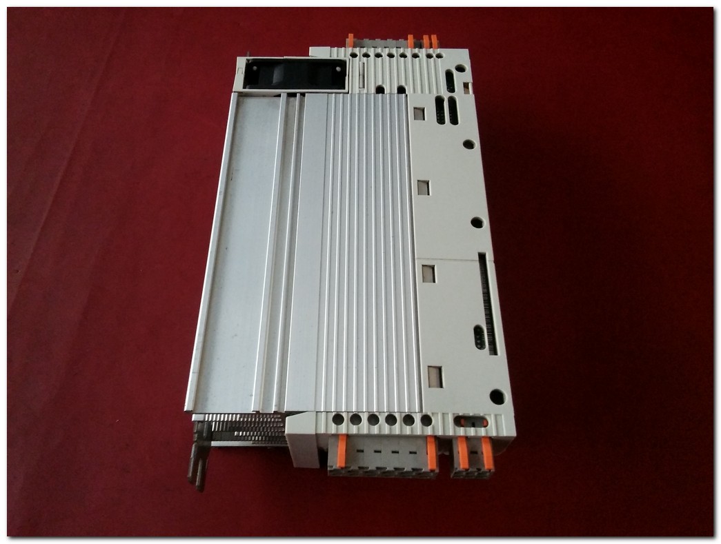 LENZE E82EV152_4C200 E82EV152-4C200 E82EV152_4C E82EV152-4C 1,5KW SÜRÜCÜ 8200 1,5KW E82EV