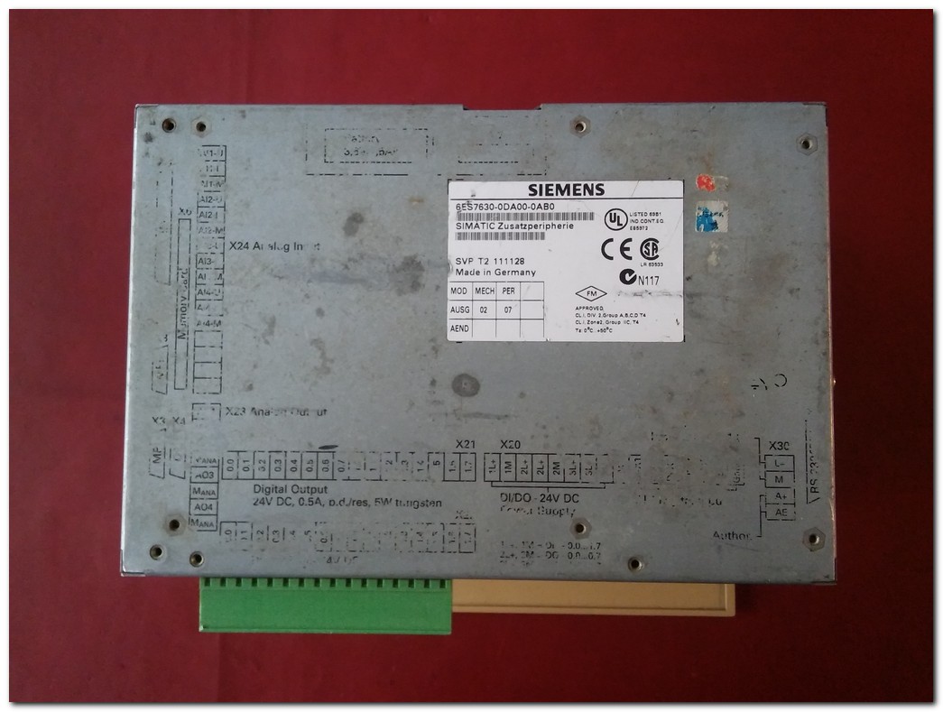 SIEMENS 6ES7630-0DA00-0AB0 6ES7 630-0DA00-0AB0 SIMATIC C7-633 VE SIEMENS 6ES7633-1DF02-0AE3 SIMATIC C7-633 P OPERATÖR PANEL TAKIM