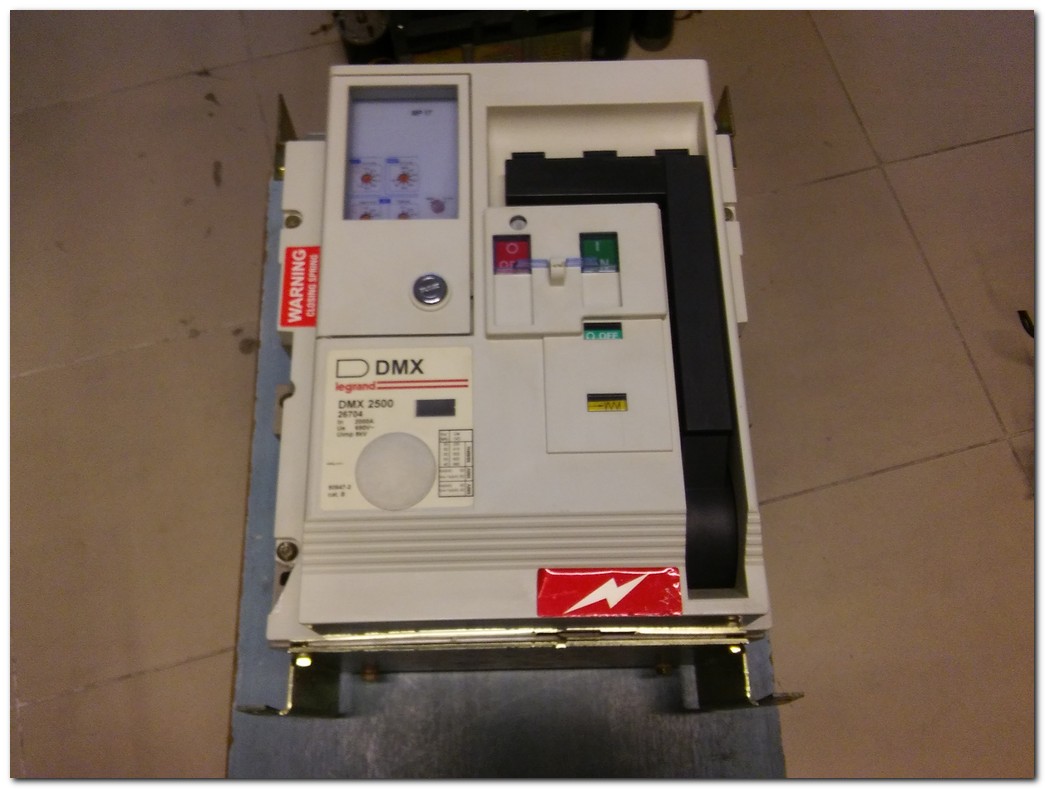 LEGRAND DMX 2500 26704 DMX2500