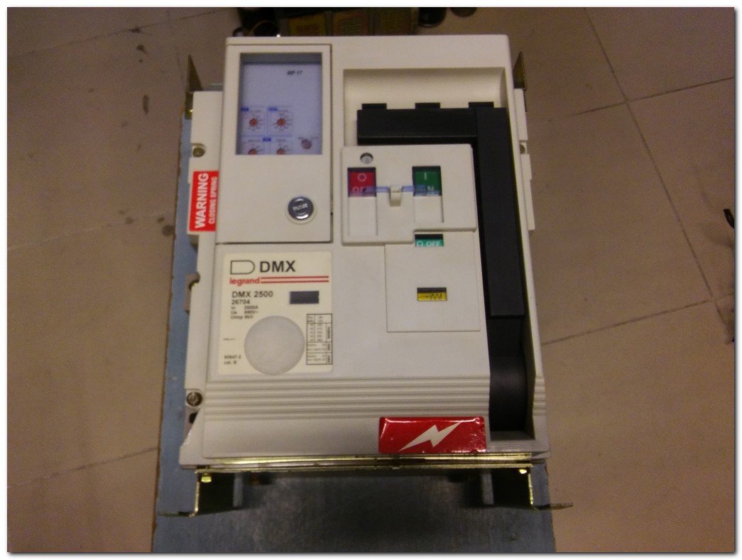 LEGRAND DMX 2500 26704 DMX2500