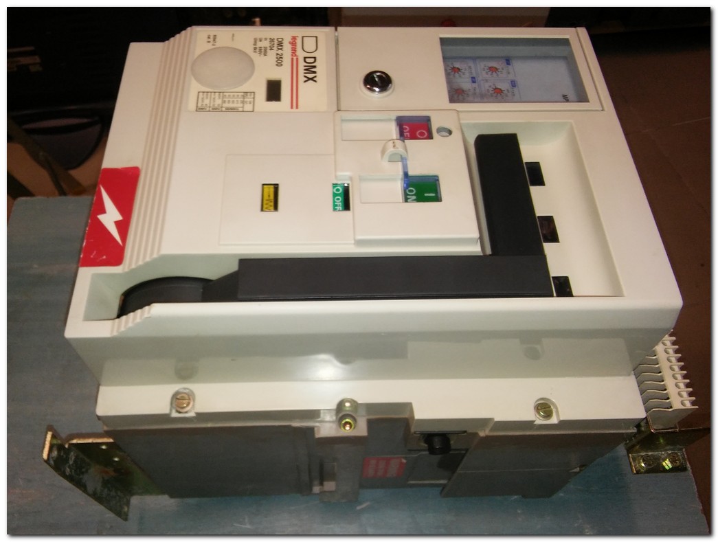LEGRAND DMX 2500 26704 DMX2500