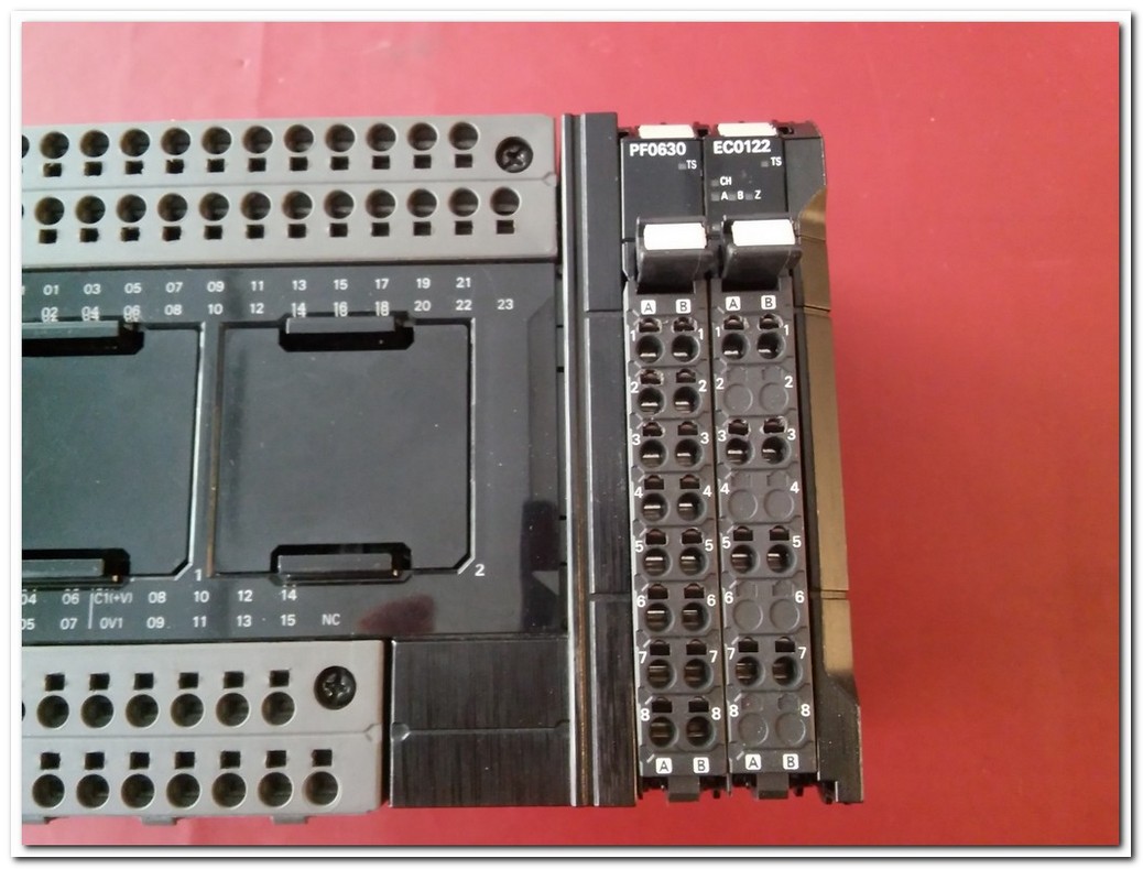 OMRON NX1P2-1040DT1 NX-PF0630 NX-EC0122 NX-END02 PLC TAKIM