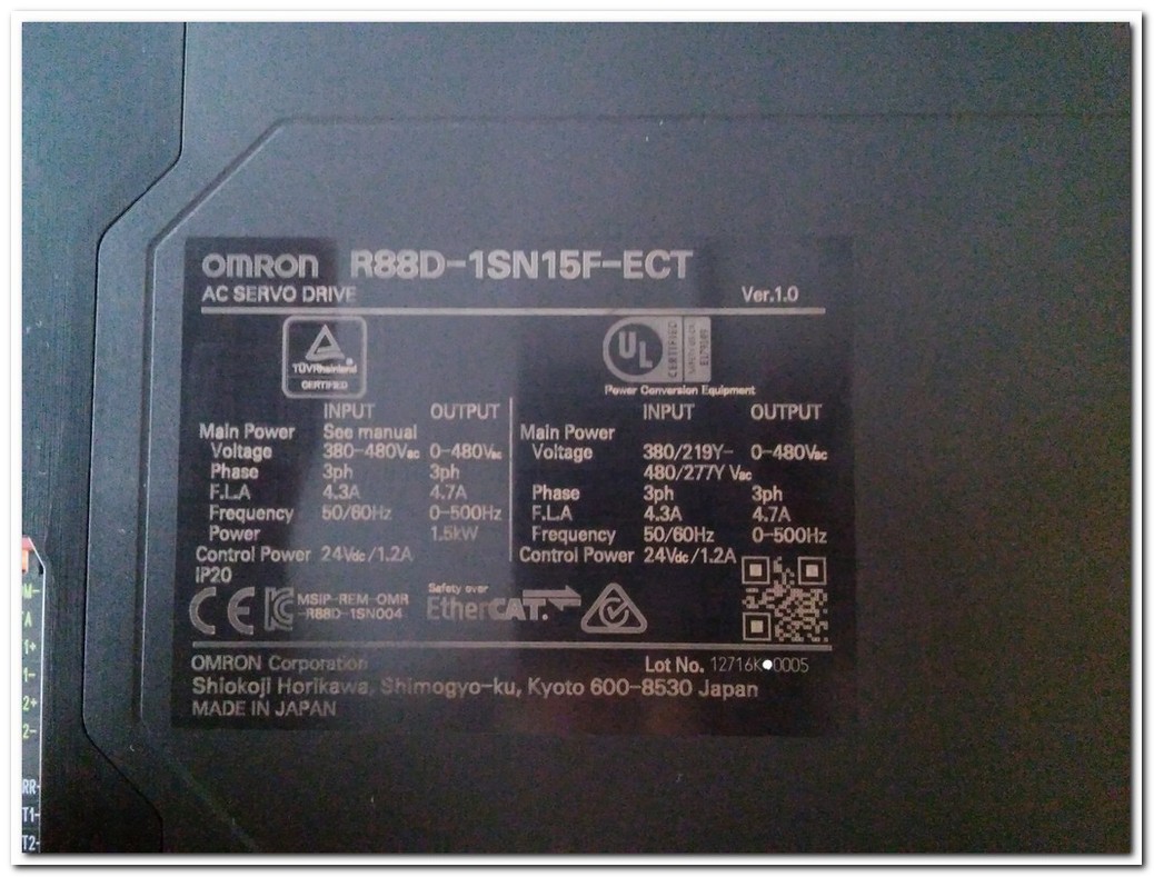 OMRON R88D-1SN15F-ECT ETHERCAT 1,5KW AC SERVO DRIVE 1,5 KW SERVO SÜRÜCÜ