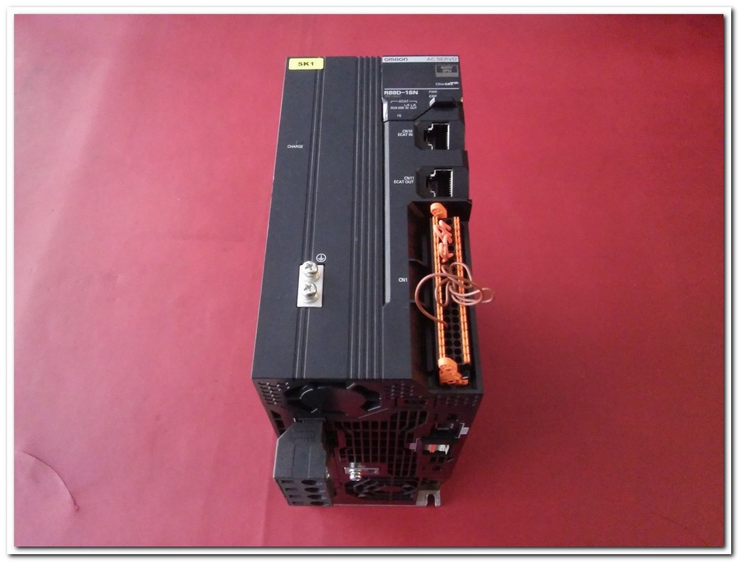 OMRON R88D-1SN15F-ECT ETHERCAT 1,5KW AC SERVO DRIVE 1,5 KW SERVO SÜRÜCÜ