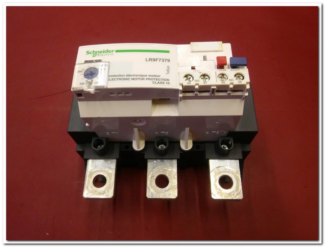 SCHNEİDER LR9F7379 500A MOTOR KORUMA ELECTRONIC MOTOR PROTECTION CLASS 10 500 AMPER MOTOR KORUMA
