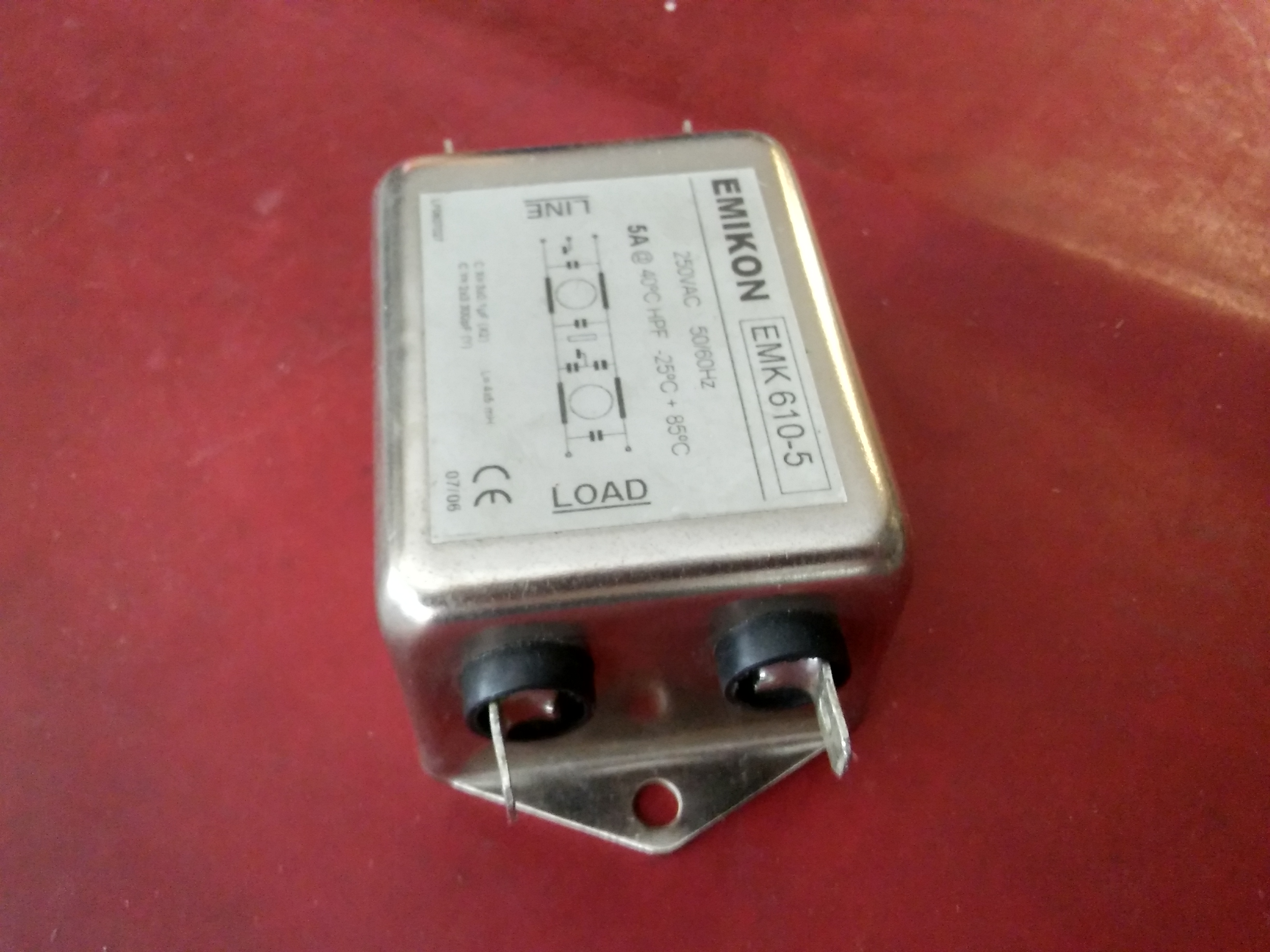 EMIKON EMK 610-5 EMİ MONOFAZ FİLRE GENEL AMACLI EMİ FİLTRE 5A HER GÜÇTE EMİ FİLTRE