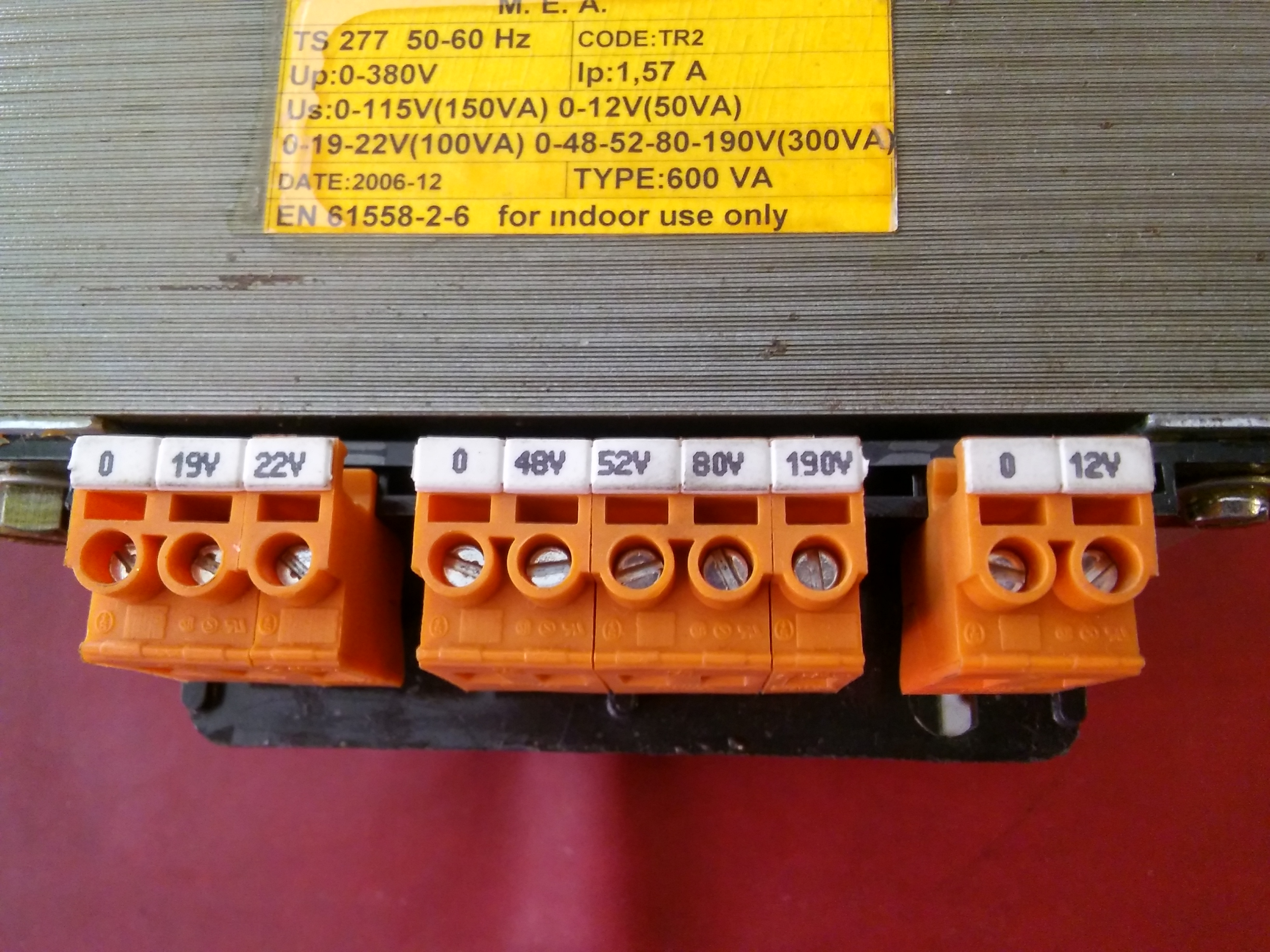 TRANSFARMATÖR M E A TR2 600 VA UP 0-380V US 0-115 150V 0-12V50VA 0-48-52-80-190 ÇOK FONKSİYONLU