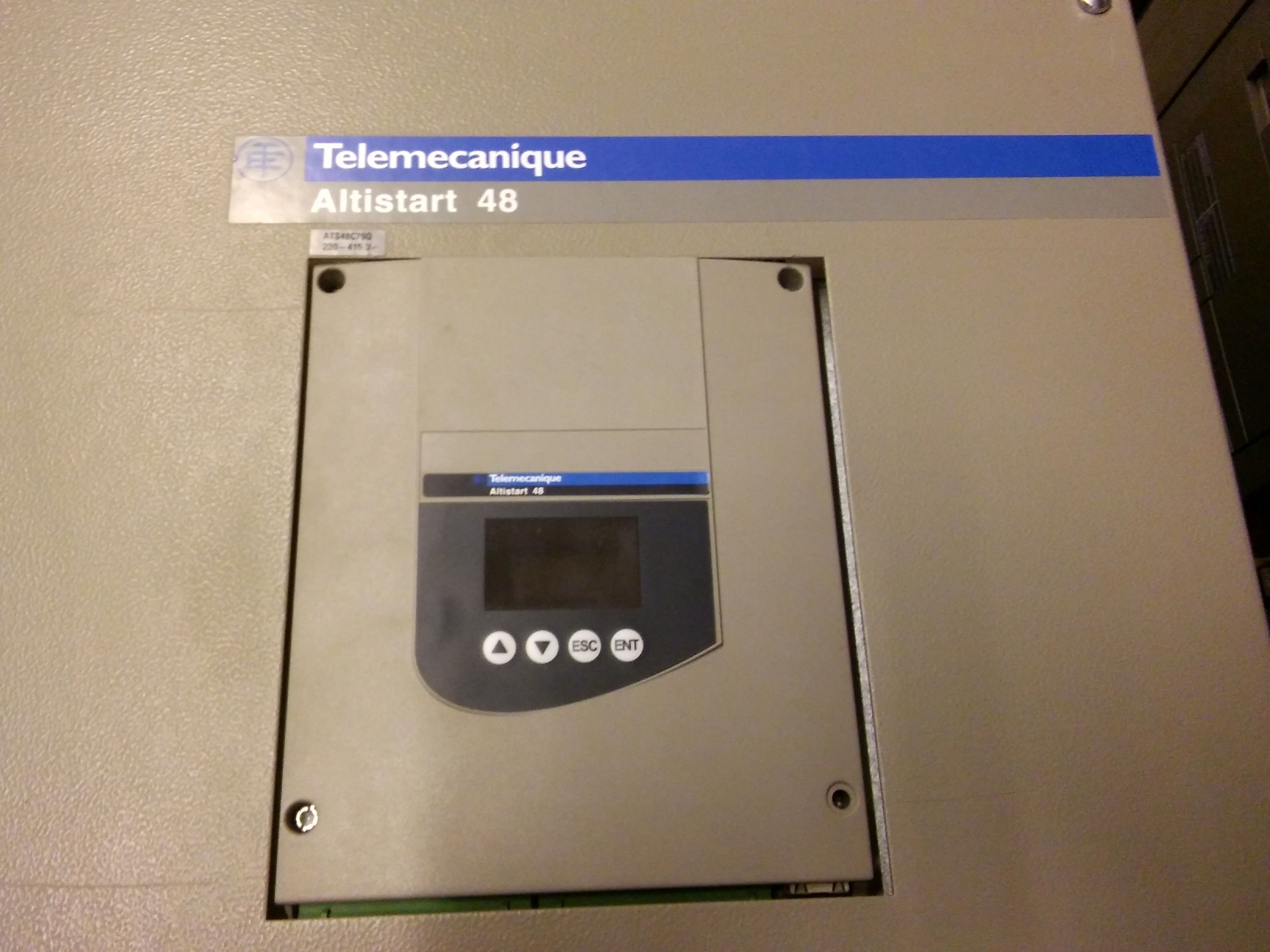 TELEMECANİQUE ATS48C79Q SCHNEİDER ATS48 400KW 790A SOFTSTARTER YUMUŞAK KALKIŞ