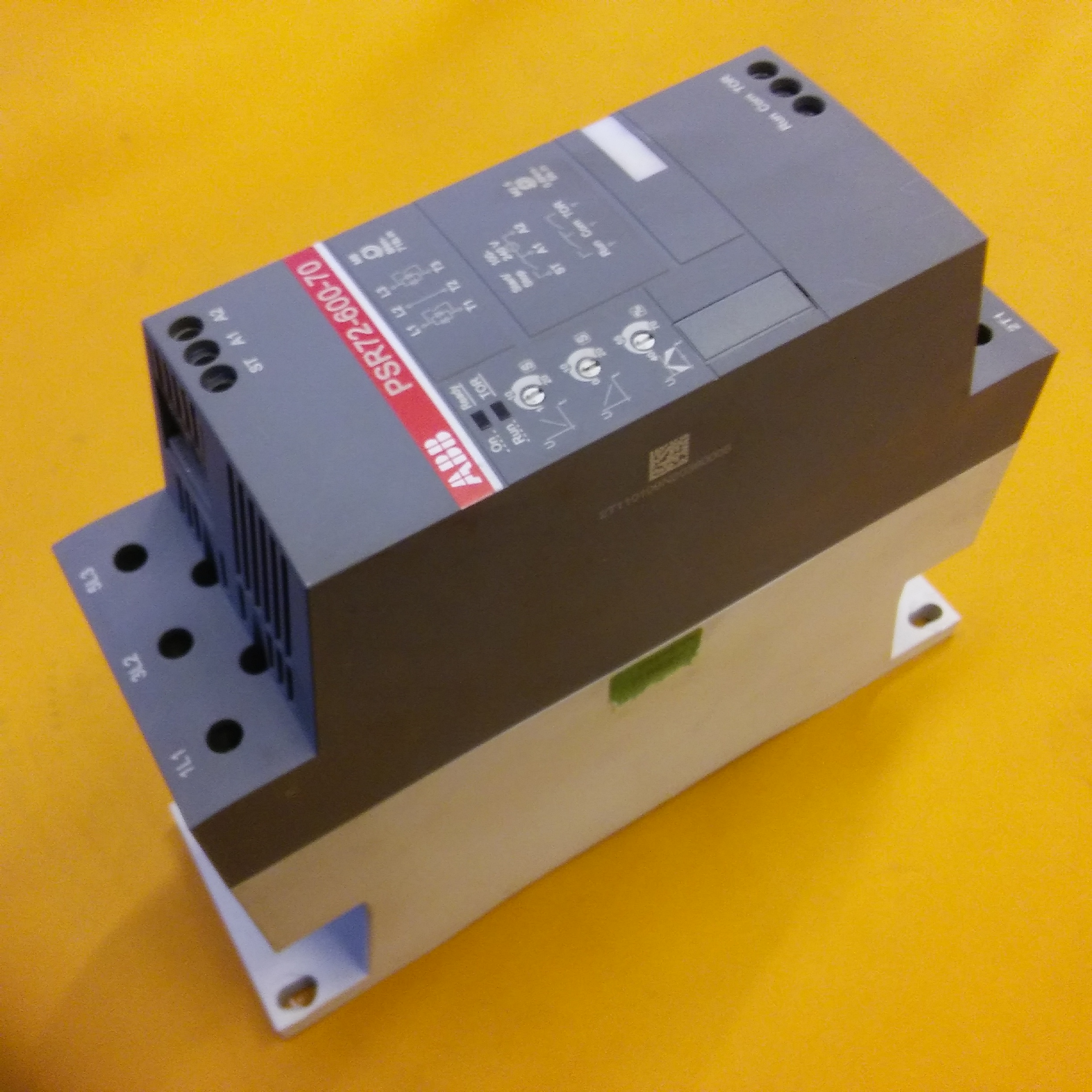 ABB PSR72-600-70 1SFA896113R7000 PSR72 37KW SOFT STARTER
