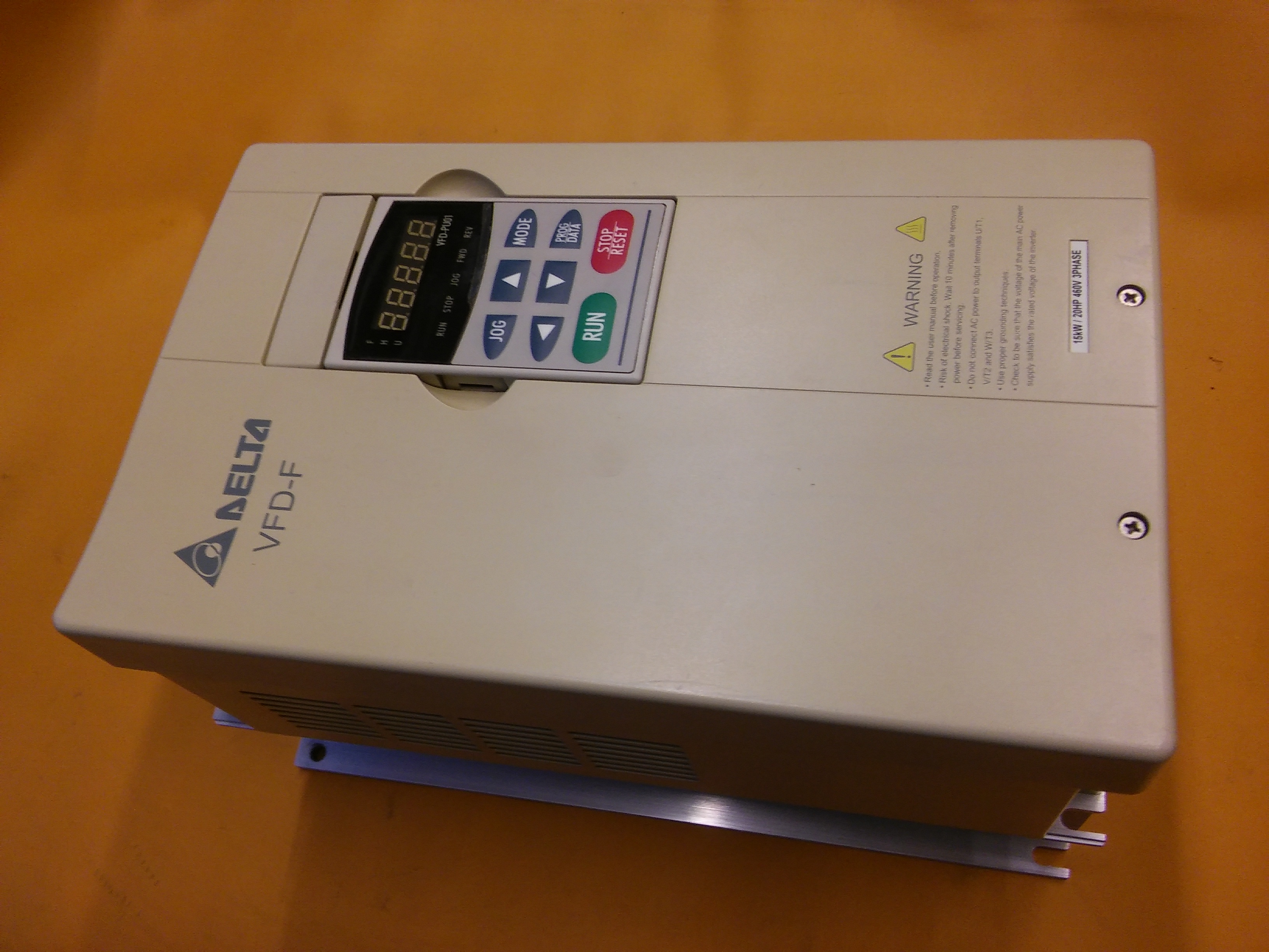 DELTA VFD150F43A VFD-F 15KW SÜRÜCÜ