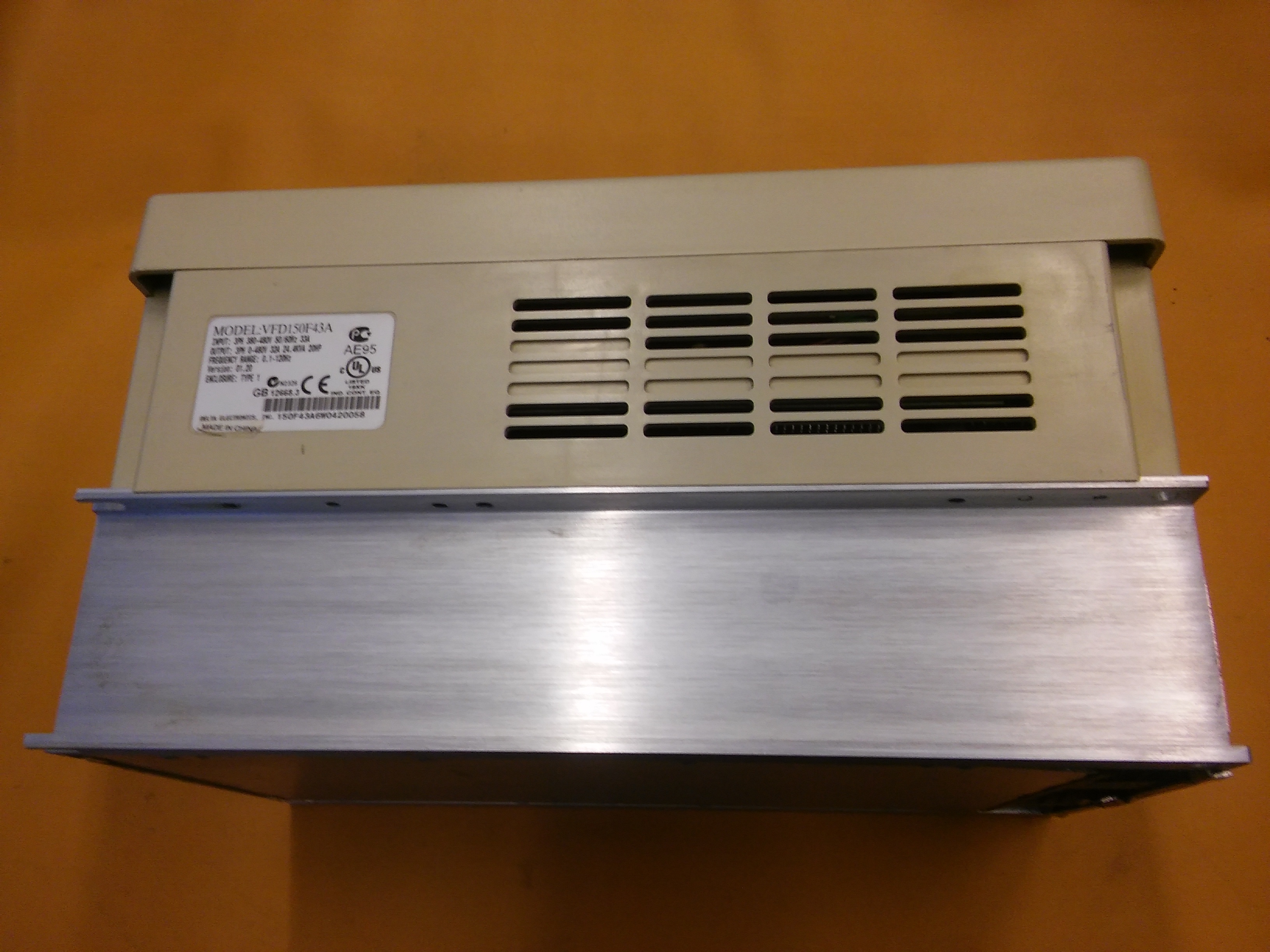 DELTA VFD150F43A VFD-F 15KW SÜRÜCÜ