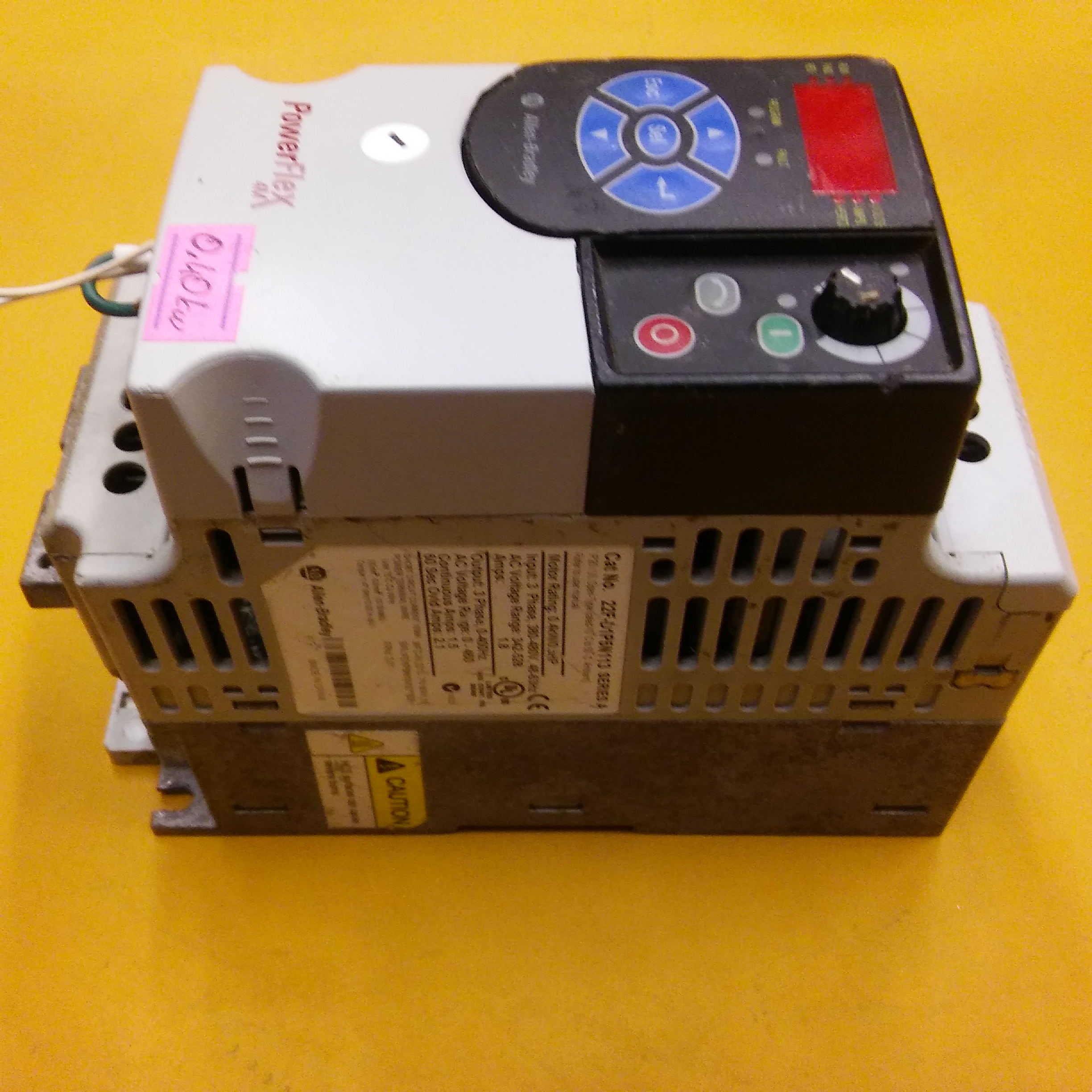 ALLEN BRADLEY 22F-D1P5N113 0,40KW 380V SÜRÜCÜ