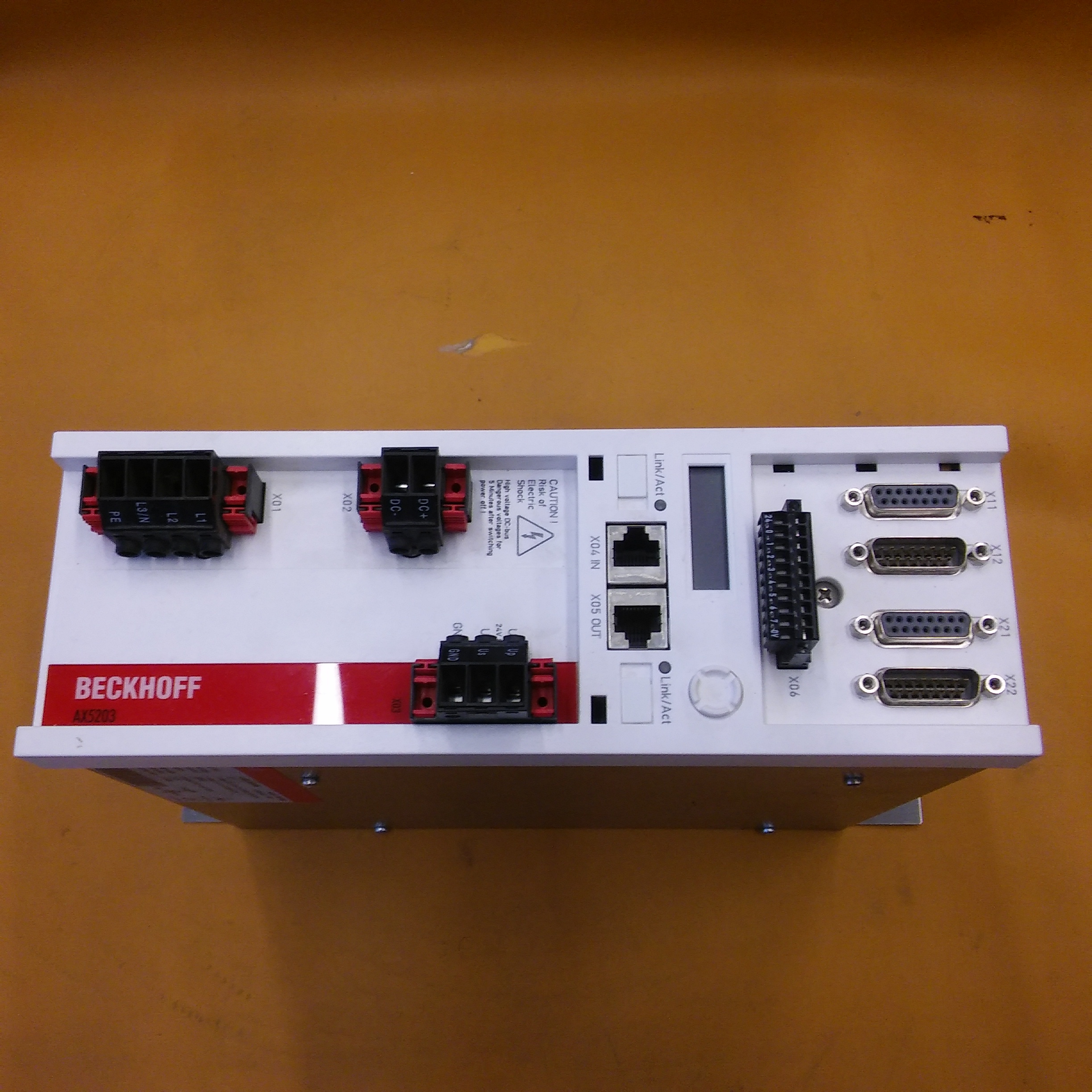 BECKHOFF AX5203-0000-0200 AX5203 0000 0200 AX520300000200 049591 AX5203 2X3A SERVO SÜRÜCÜ 