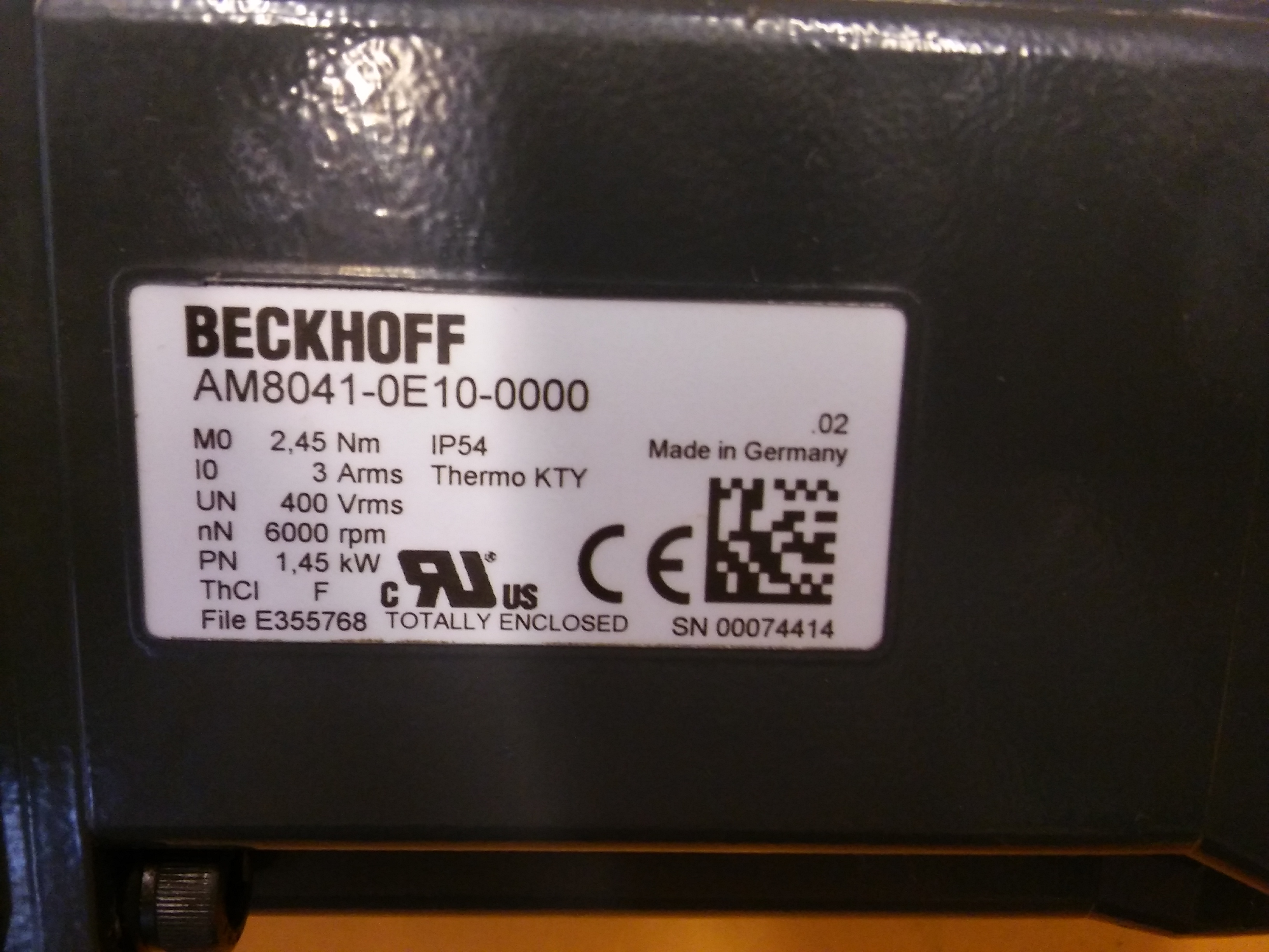 BECKHOFF AM8041-0E10 AM8041-0E100000 1,45KW 6000 RPM SERVO MOTOR