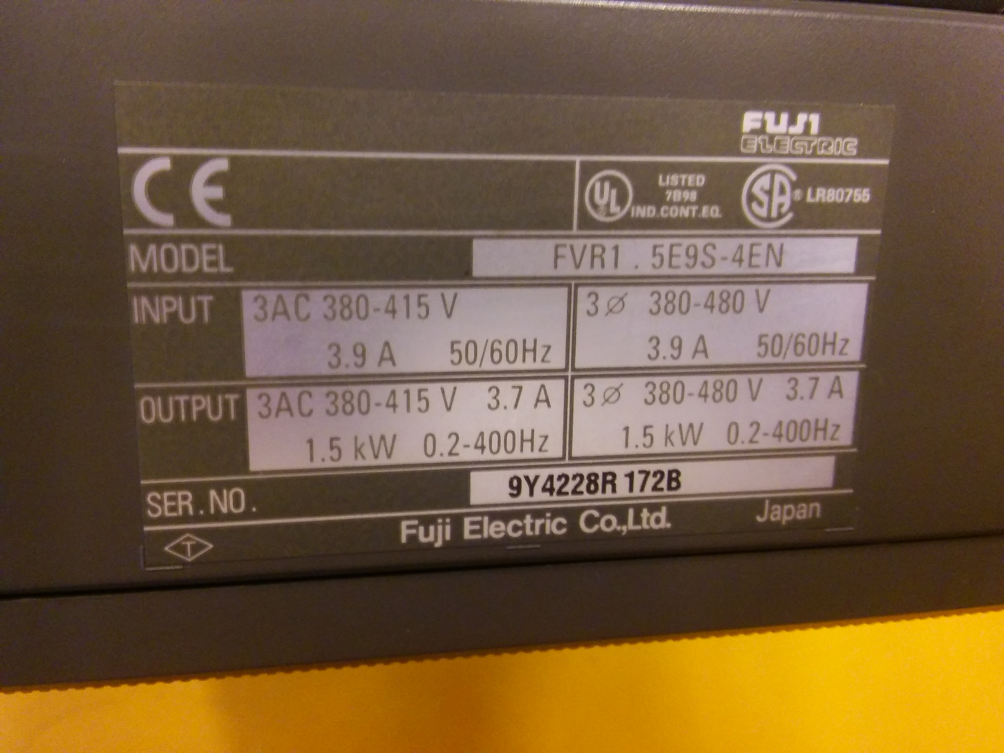 FUJİ FRV1.5E9S-4EN FRV1 5E9S-4EN FVR E9S 1,5KW INPUT 380V SÜRÜCÜ