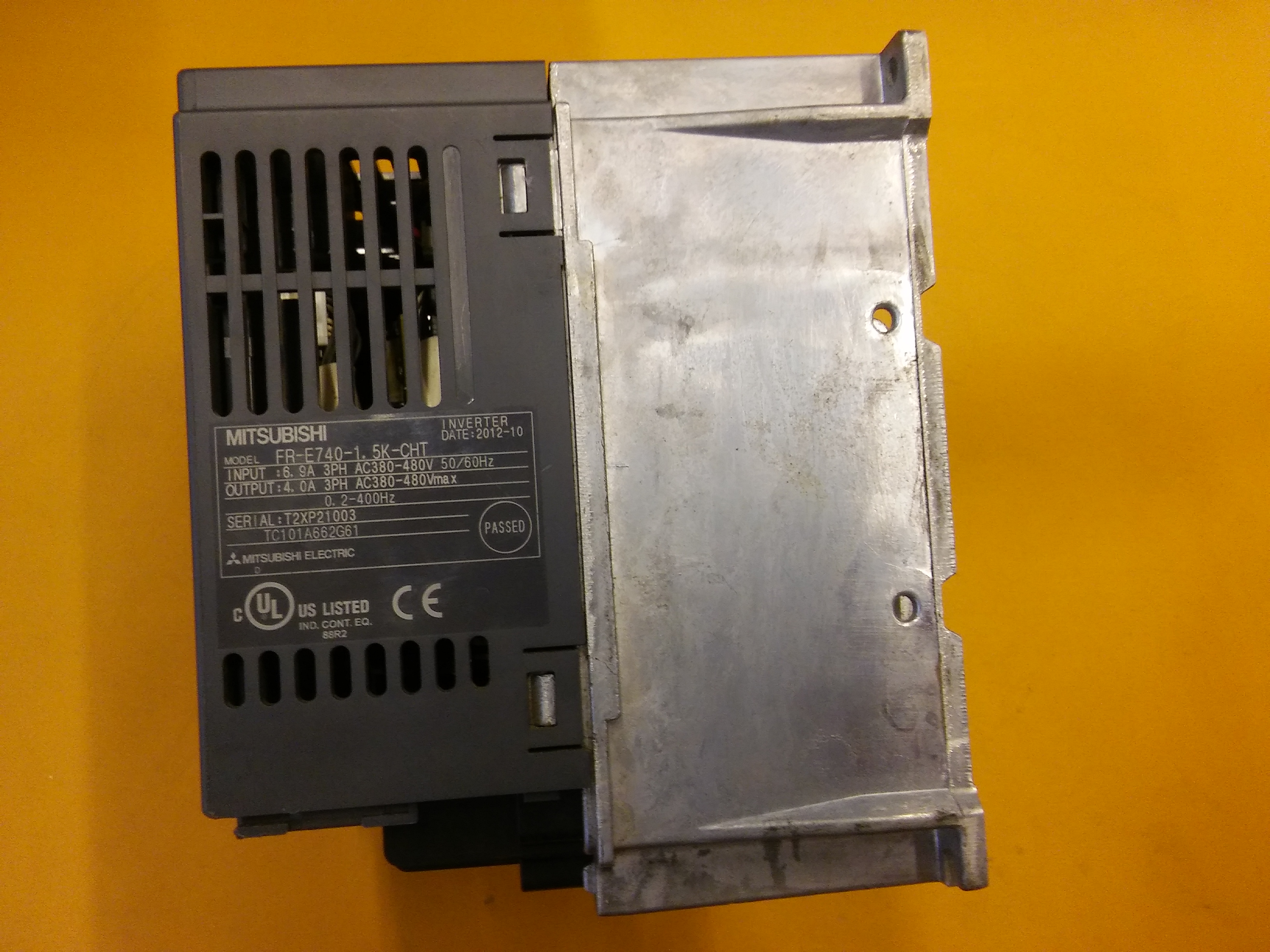 MITSUBISHI FR-E740-1.5K-CHT FR-E740-1 5K-CHT 1,5KW INPUT 380V SÜRÜCÜ