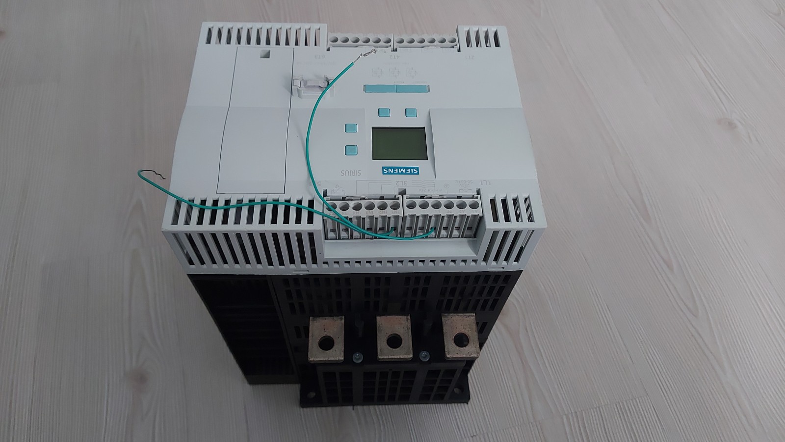 SİEMENS 3RW4447-6BC44 SOFT STARTER 250 KW AĞIR ŞART 3RW4447