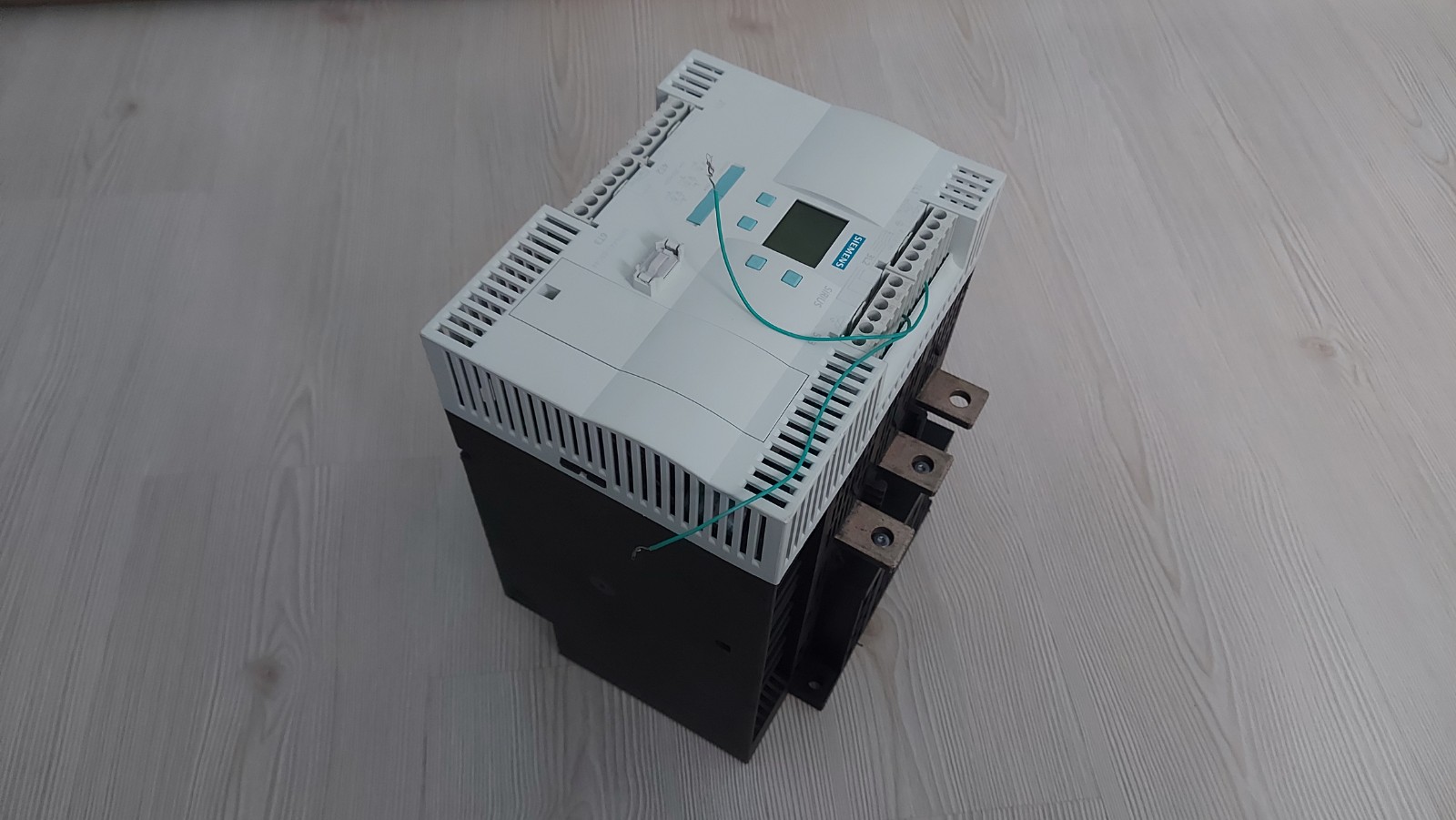 SİEMENS 3RW4447-6BC44 SOFT STARTER 250 KW AĞIR ŞART 3RW4447
